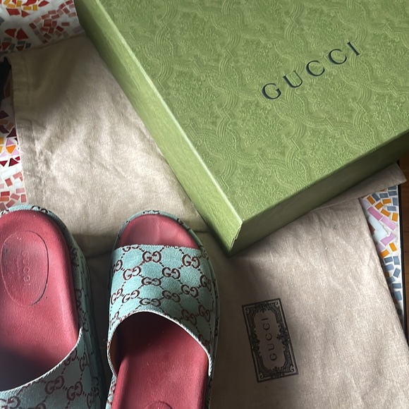 Gucci canvas wedges - Picture 3 of 7